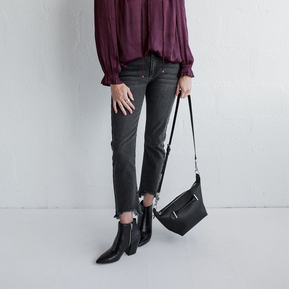 Dolce Vita Aden Black Bootie - Picture 3 of 7